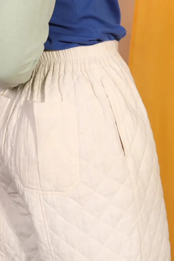 Bottoms><noscript><img width=