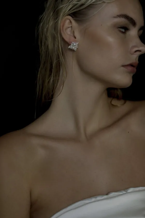 Bridal Accessories|Jewelry>A. B. Ellie Demi Studs