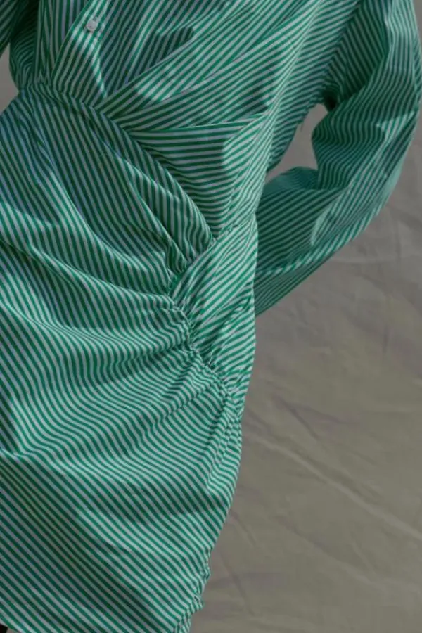 Dresses><noscript><img width=