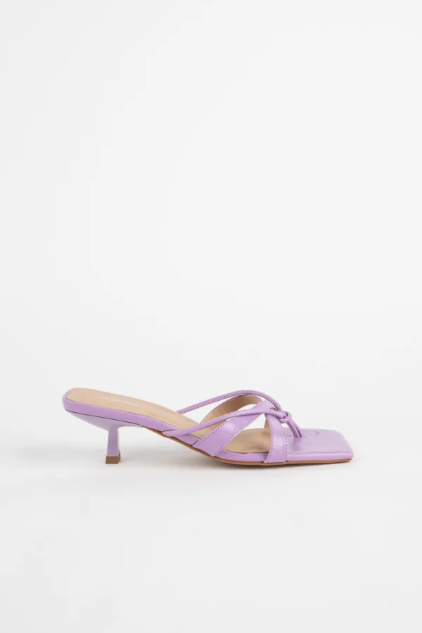 Shoes>Intentionally Blank Eli Patent Leather Sandal | Lavender