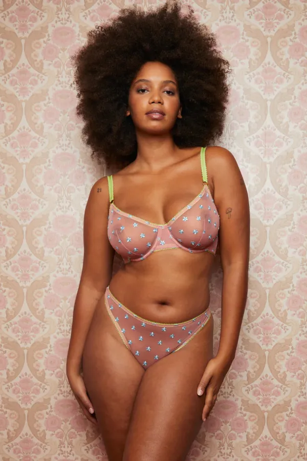 Lingerie>Dora Larsen Jaime Embroidered Underwire Bra | Pale Rose