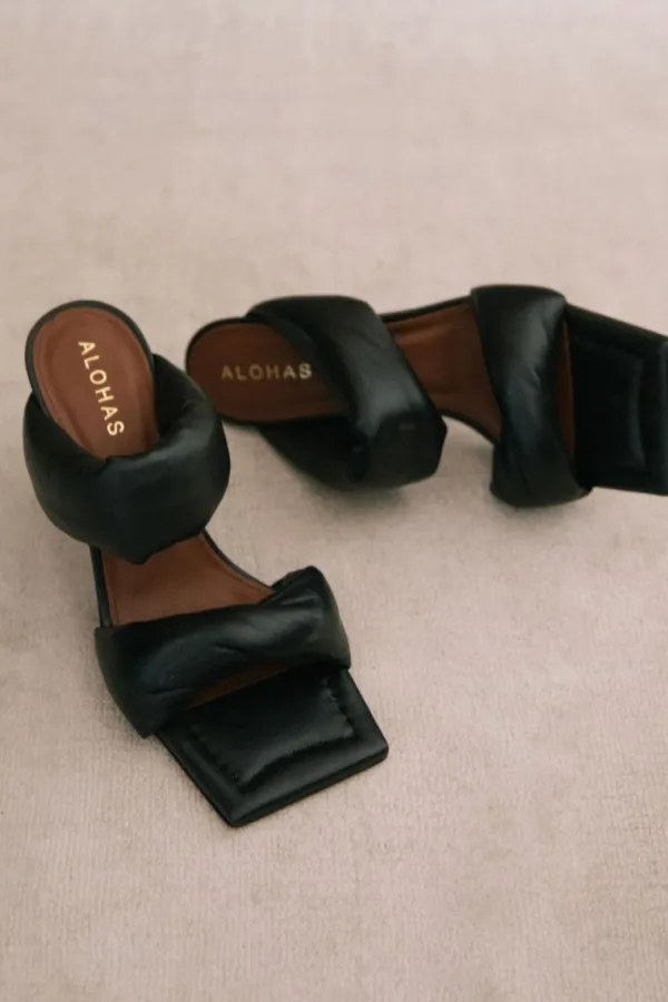 Shoes>Alohas Twist Strap Black Mid Heel