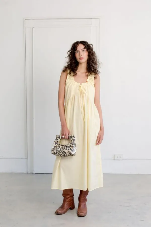 Dresses><noscript><img width=
